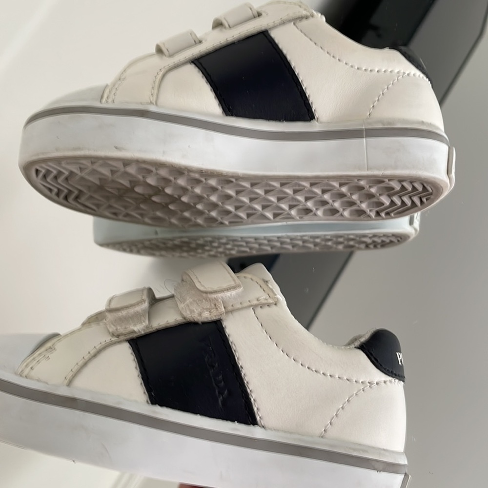 Prada sneakers - Picture 6 of 11
